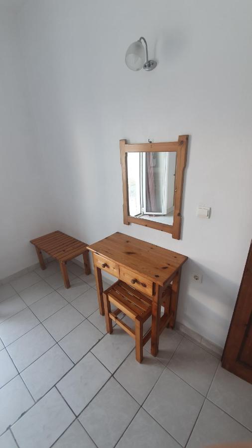 Nikos Apartments Laganász Kültér fotó